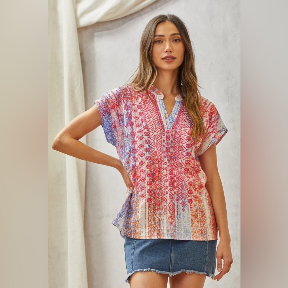 NWT Savanna Jane - Finn V-Neck Embroidered Top - size large